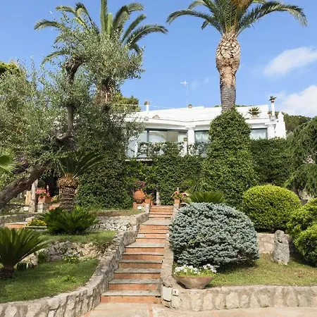 Con Piscina Con 8 Matrimoniali Ad Anacapri, By La Canostra Capri ヴィラ *