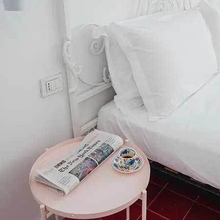 ヴィラ Con Piscina Con 8 Matrimoniali Ad Anacapri, By La Canostra Capri