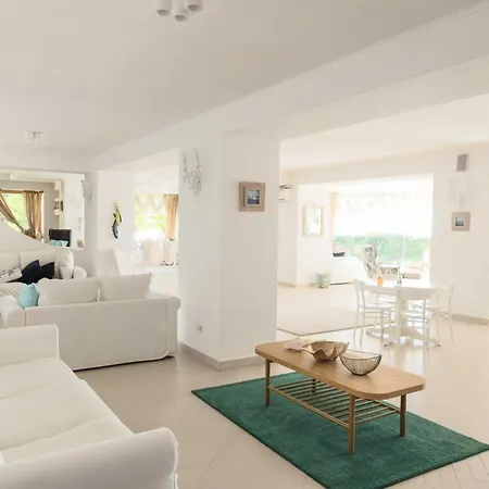 ヴィラ Con Piscina Con 8 Matrimoniali Ad Anacapri, By La Canostra Capri *