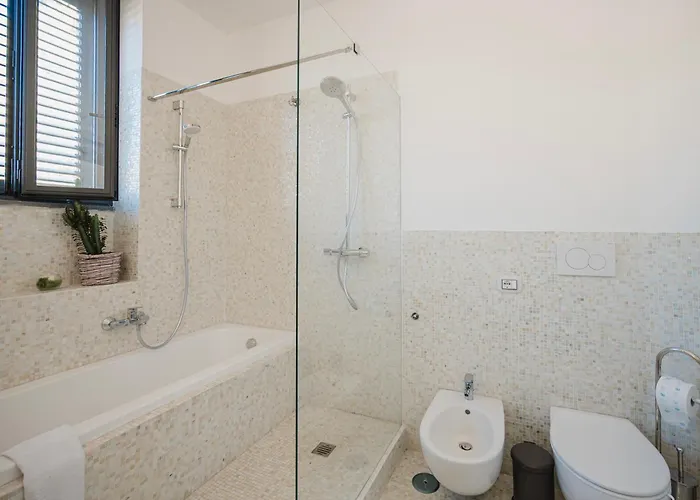 Vila Con Piscina Con 8 Matrimoniali Ad Anacapri, By La Canostra Capri Anacapri (Isola di Capri)