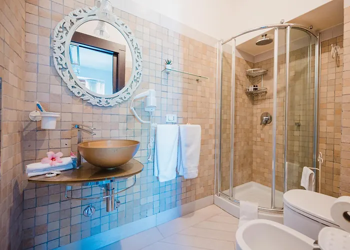 Vila Con Piscina Con 8 Matrimoniali Ad Anacapri, By La Canostra Capri Anacapri (Isola di Capri)