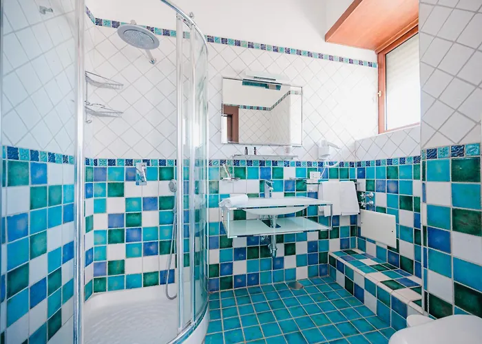 Vila Con Piscina Con 8 Matrimoniali Ad Anacapri, By La Canostra Capri Anacapri (Isola di Capri)