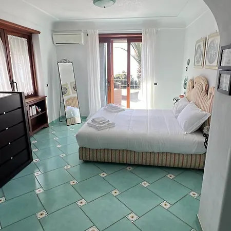 Vila Villa Con Piscina Con 8 Camere Matrimoniali Ad Anacapri, By La Canostra Capri