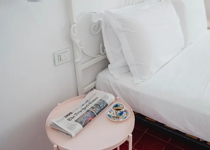 Вилла Con Piscina Con 8 Matrimoniali Ad Anacapri, By La Canostra Capri