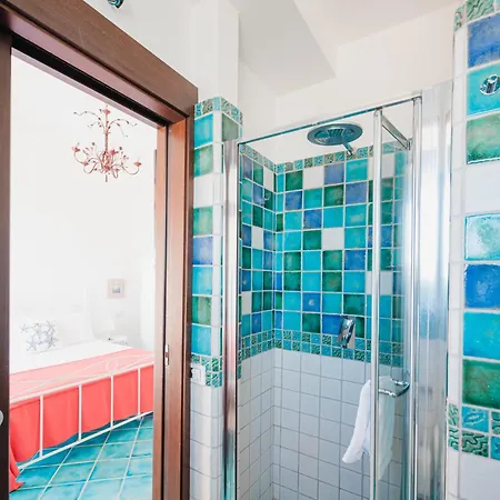 Villa Con Piscina Con 8 Matrimoniali Ad Anacapri, By La Canostra Capri *