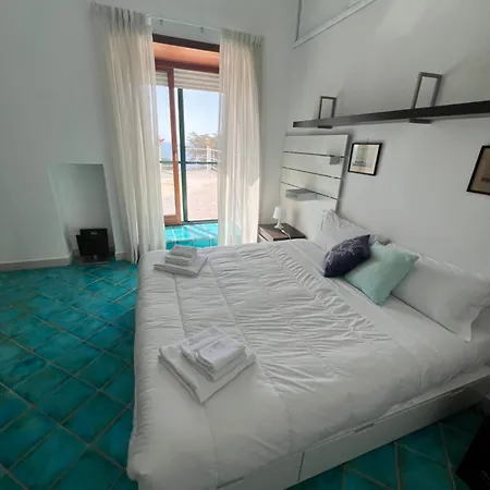 Villa Villa Con Piscina Con 8 Camere Matrimoniali Ad Anacapri, By La Canostra Capri *
