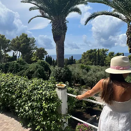 Villa Villa Con Piscina Con 8 Camere Matrimoniali Ad Anacapri, By La Canostra Capri Anacapri (Isola di Capri)