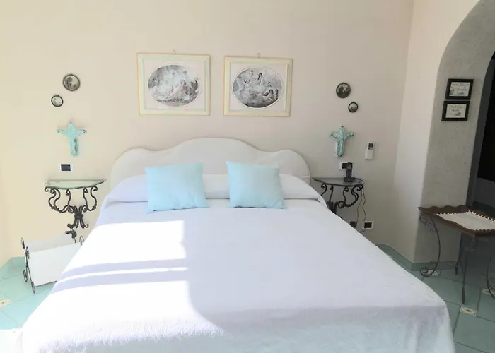 Villa Con Piscina Con 8 Matrimoniali Ad Anacapri, By La Canostra Capri Anacapri (Isola di Capri)