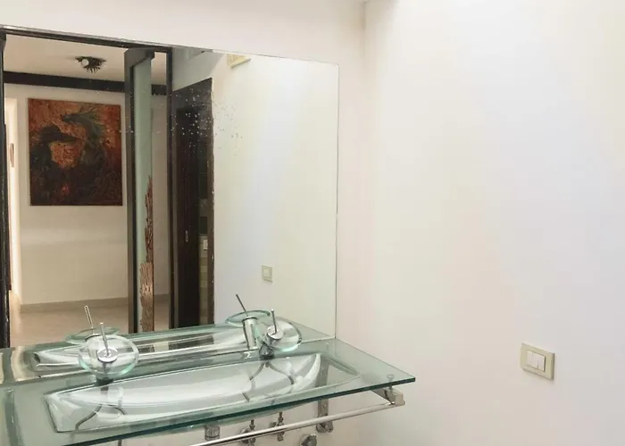 Villa Con Piscina Con 8 Matrimoniali Ad Anacapri, By La Canostra Capri Anacapri (Isola di Capri)